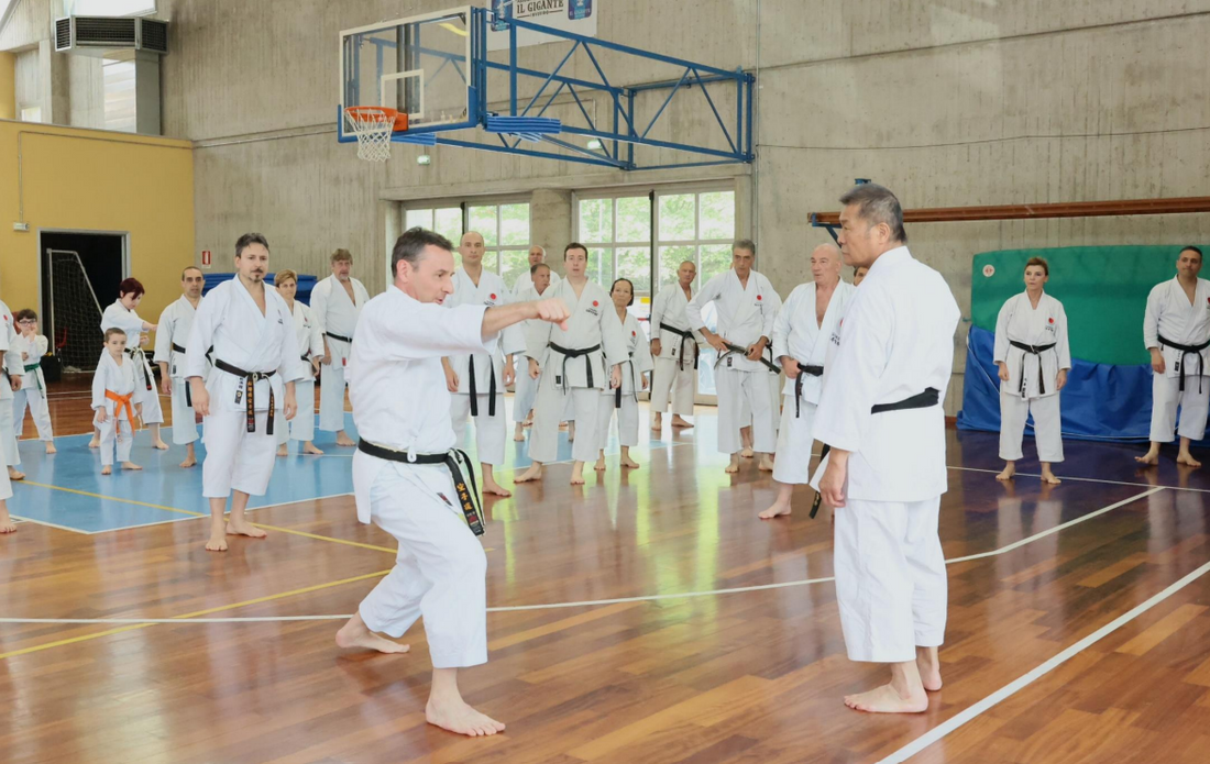 05 mai 2024 - Stage JKA Italie à Inverigo avec Sensei Naito.